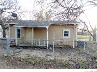 104 E 8th St, Chelsea, OK 74016