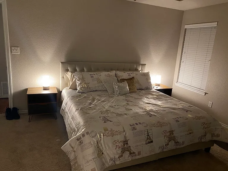 4904 Platinum Dr — Photo 8