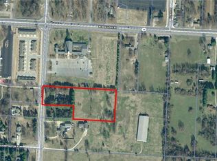 2011 S 26th St, Rogers, AR 72758