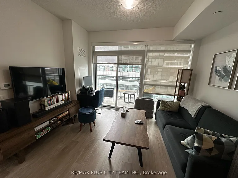 251 Manitoba St #501 — Photo 2