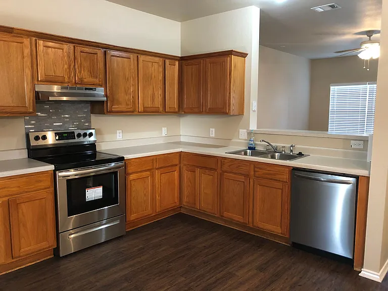 5514 Justin Cv — Photo 8