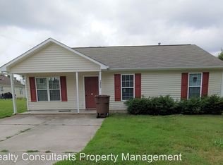 2402 Pear St, Greensboro, NC 27401