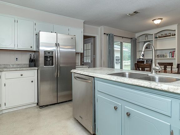 5th image of 227 Bohler Dr