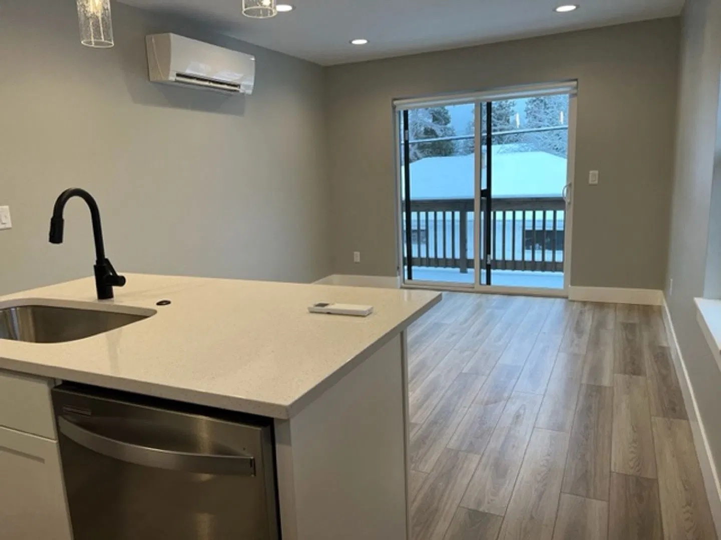 Newer Construction Westside Bend — Photo 4