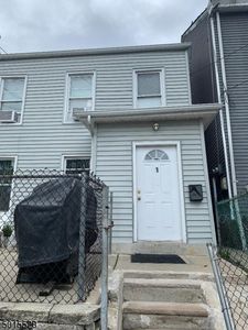 1 N 3rd St, Paterson, NJ, 07522