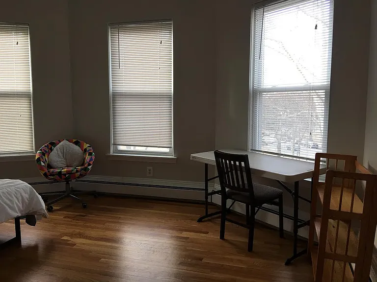 1000 Memorial Dr #2R — Photo 13
