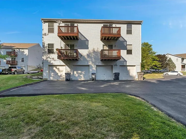 214 Timber Creek Dr #C — Photo 4