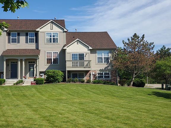 3rd image of 872 Cherry Creek Dr