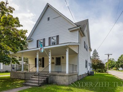 526 N Hudson St, Lowell, MI, 49331