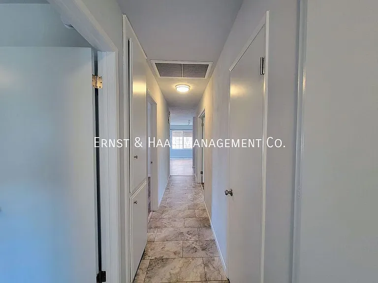 10751 Andy St — Photo 23