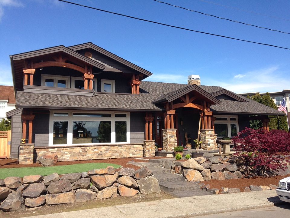 1st image of 134 5th Ave W