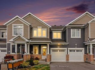 157 Pictou Cres, Ottawa, ON K2V0R7