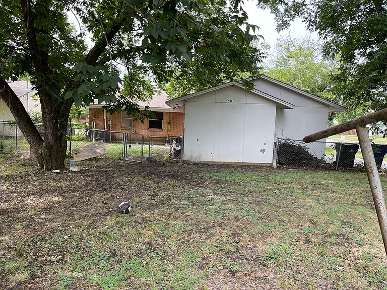 601 Rosewood Hills Dr — Photo 26