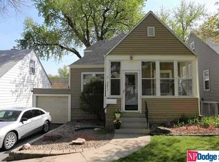 5911 Pierce St, Omaha, NE 68106