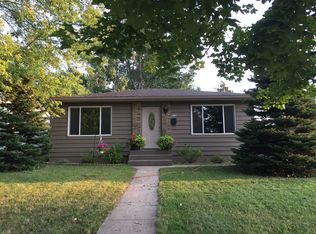 918 W 7th Ave, Mitchell, SD 57301