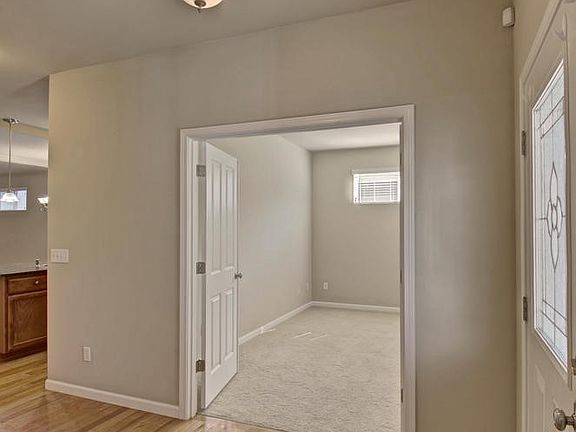 4th image of 7528 Kodiak Ave NE
