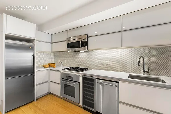 Sold by Corcoran | media 4