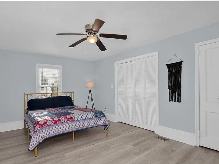 2703 Pecan Dr #A — Photo 7