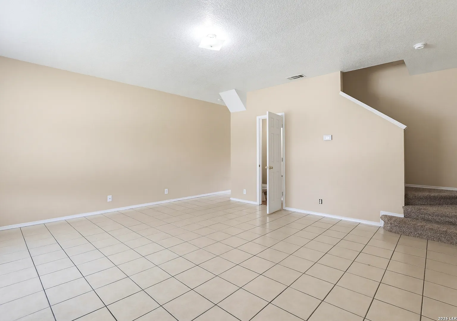 6342 Queens Castle Dr — Photo 4