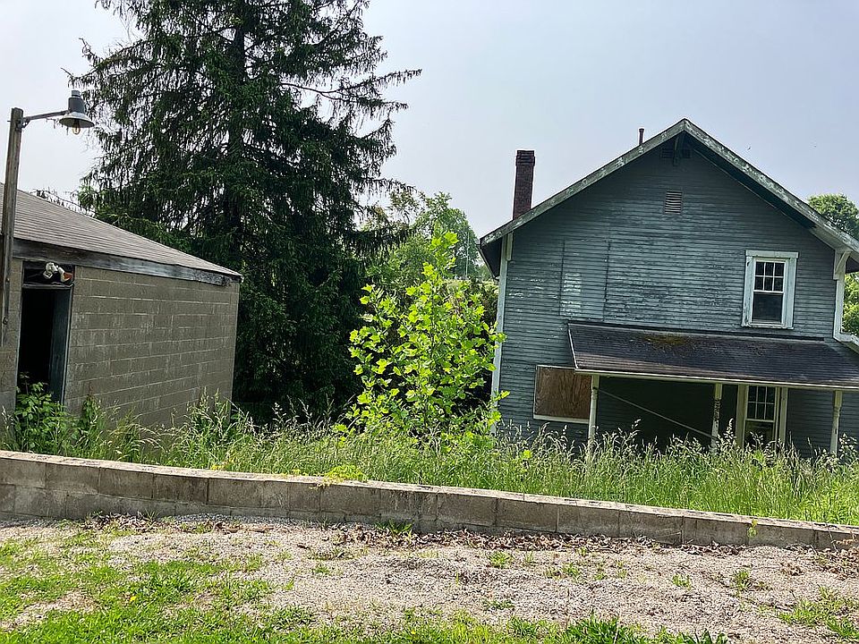 1st image of 64321 Bellaire View Dr