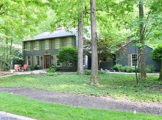 19615 Tanbark Ln, Strongsville, OH