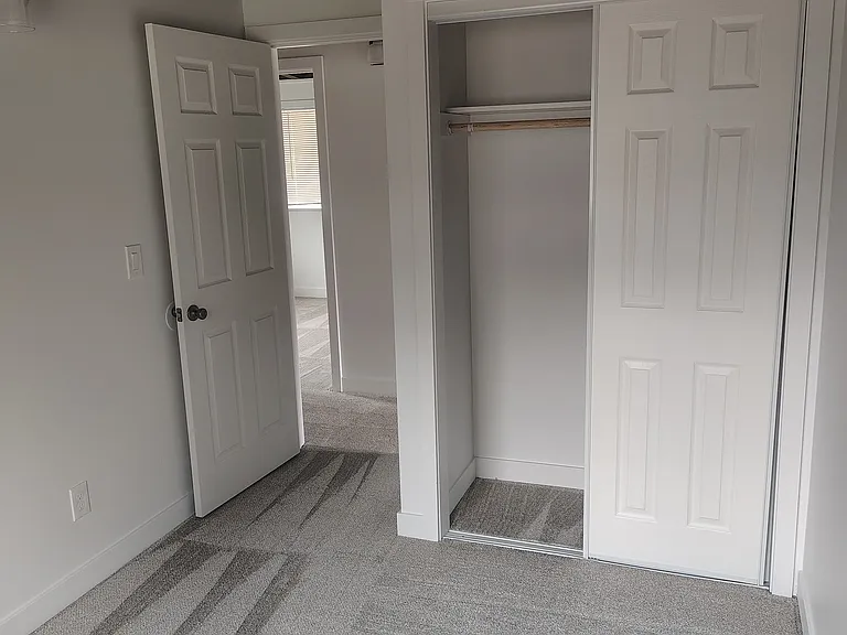 7920 SE Southgate St — Photo 5