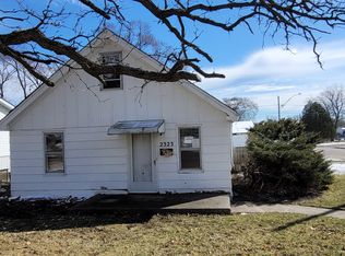 2323 Horeb Ave, Zion, IL 60099