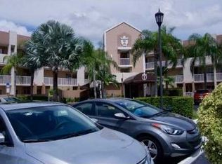 7445 Granville Dr #209, Tamarac, FL 33321