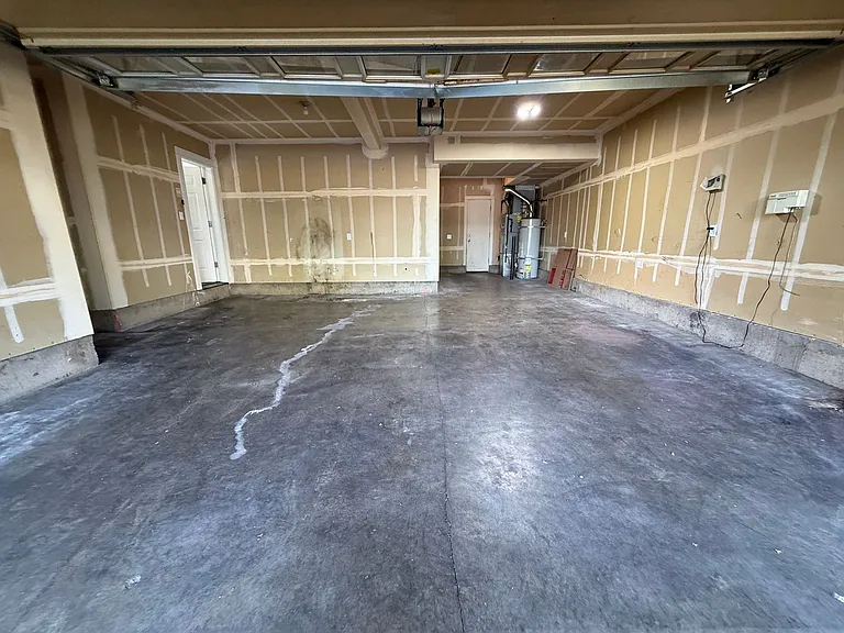 20604 Sister Ln — Photo 16