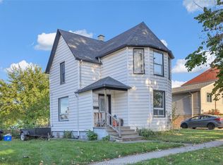 304 Langlois Ave, Windsor, ON N9A2G1