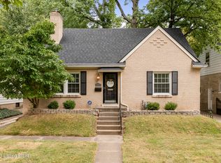 4009 Hycliffe Ave, Saint Matthews, KY 40207