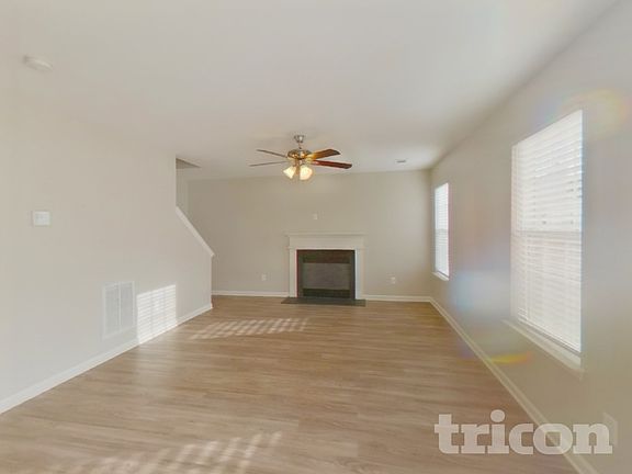 3rd image of 1467 Eschol Ln NW