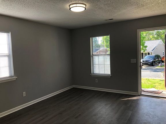 5th image of 2245 Pineknoll Ter