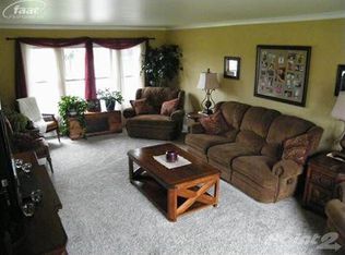 5237 Candlewood Dr, Grand Blanc, MI 48439