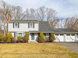 889 Choate Ave, Hamden, CT 06518