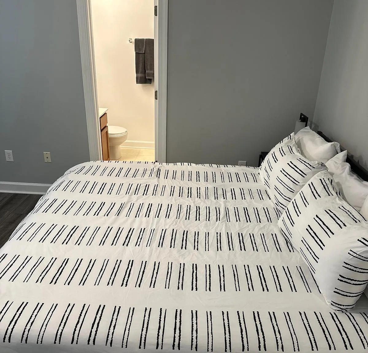 2 bed, 2.5 bath, 1825 sqft, $1,347 — Photo 4
