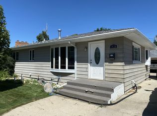 1526 10th Ave W, Williston, ND 58801