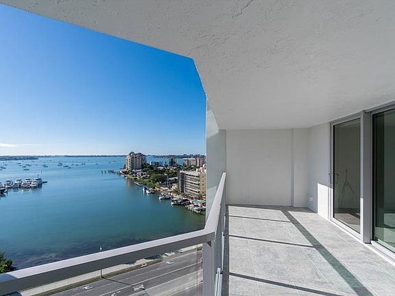 5th image of 1111 N Gulfstream Ave APT 13B