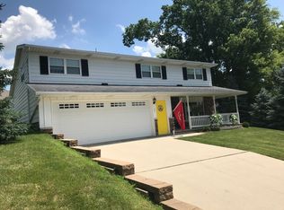 302 Scenic St, Morrison, IL 61270