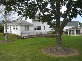 925 Cedar St, Medford, WI 54451