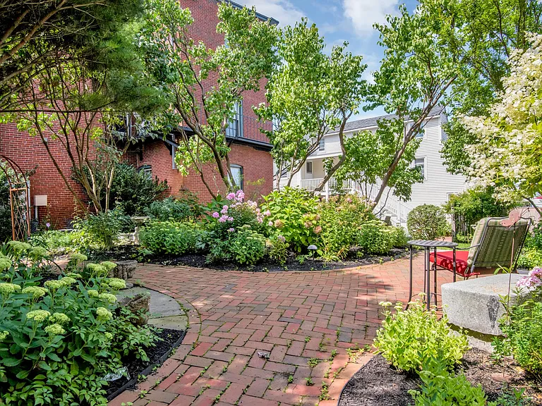 231 Cumberland Ave #5 — Photo 7