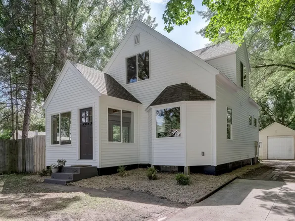 253 River St S, Delano, MN 55328