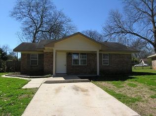 109 Poplar Ct SE, Decatur, AL 35601