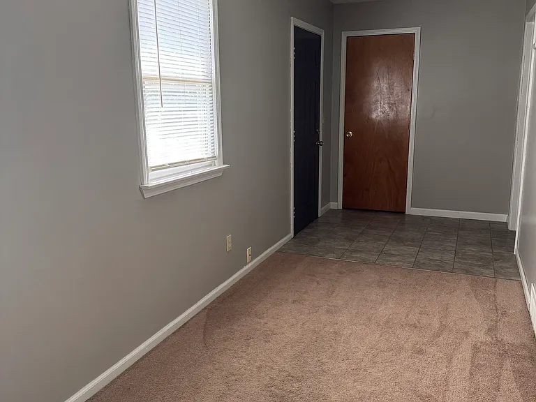 2055 Grant Ave #1/2 — Photo 17