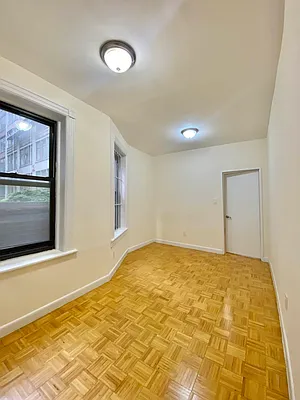 Rented by Waverly Realty Associates | media 15