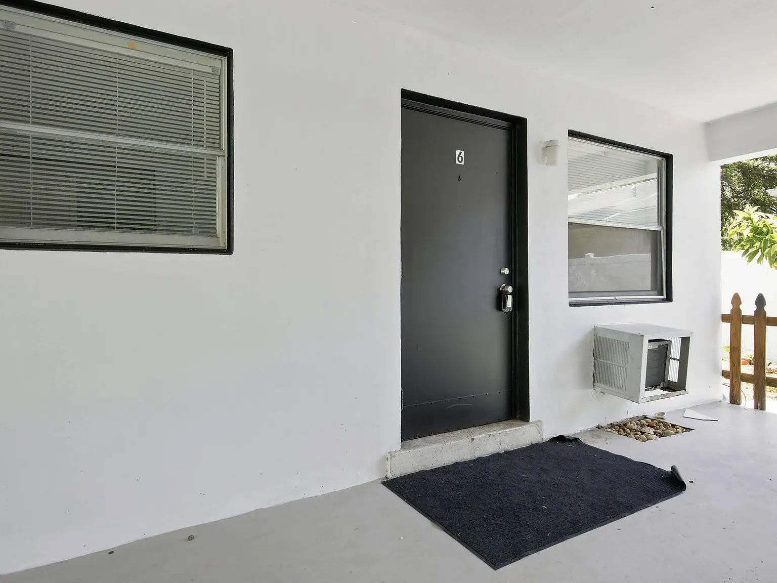 1 bed, 1.0 bath, 550 sqft, $1,475 — Photo 2
