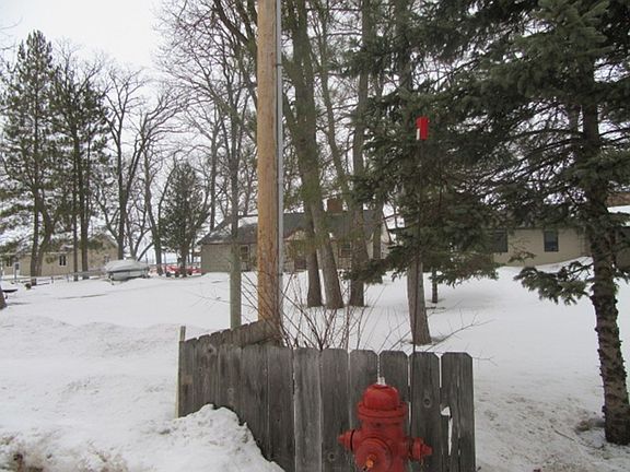2nd image of 1038 S Shore Dr