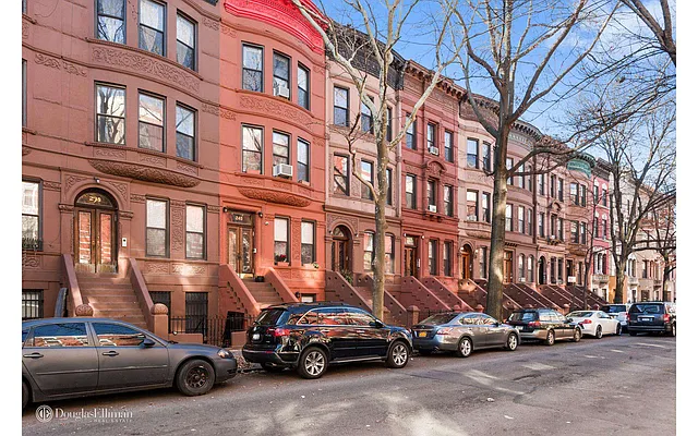 Sold by Douglas Elliman | media 15