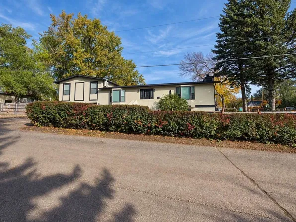 1100 Normal St, Minot, ND 58703