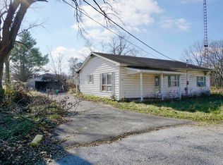 205 9th St, Colp, IL 62921